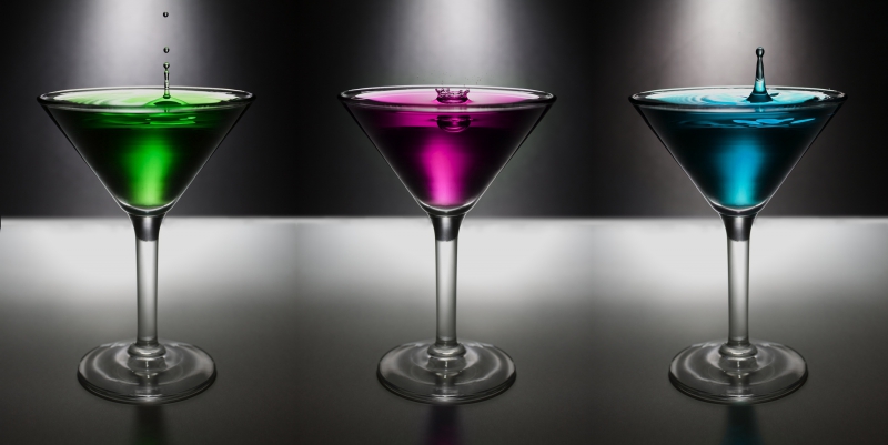 discotheque-OLLIERES-min_water-drop-glass-bar-celebration-green-832603-pxhere.com